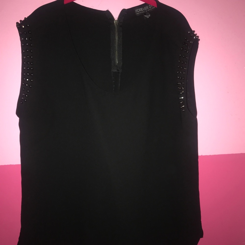 Flirty date night top